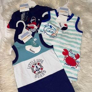 Three vitamins baby sets NWOT